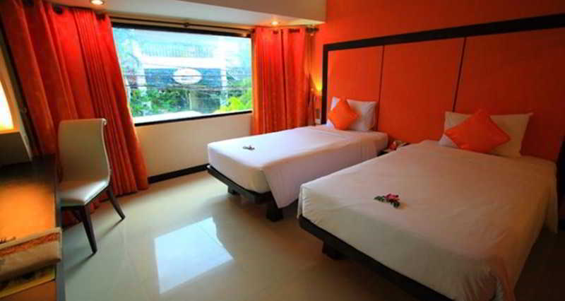 The Royal Palm Beach Front Patong Exteriér fotografie