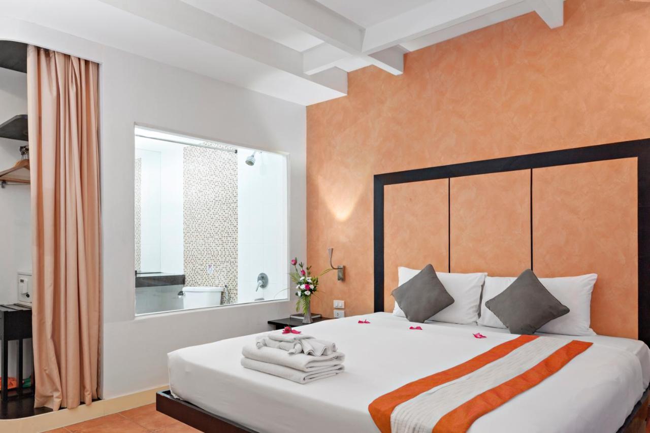 The Royal Palm Beach Front Patong Exteriér fotografie